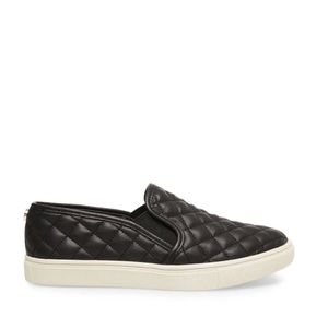 Steve Madden Black Leather Slip on shoes